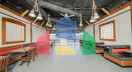 Commercial - Commercial/Retail - Mount Pleasant, United States - United States
