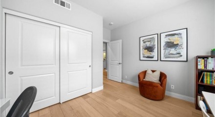 Residential - Condo/Apartment - Irvine, California, United States - United States