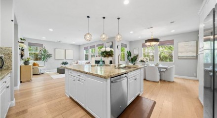 Residential - Condo/Apartment - Irvine, California, United States - United States