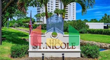 Residential - Condo/Apartment - Naples, Florida, United States - United States