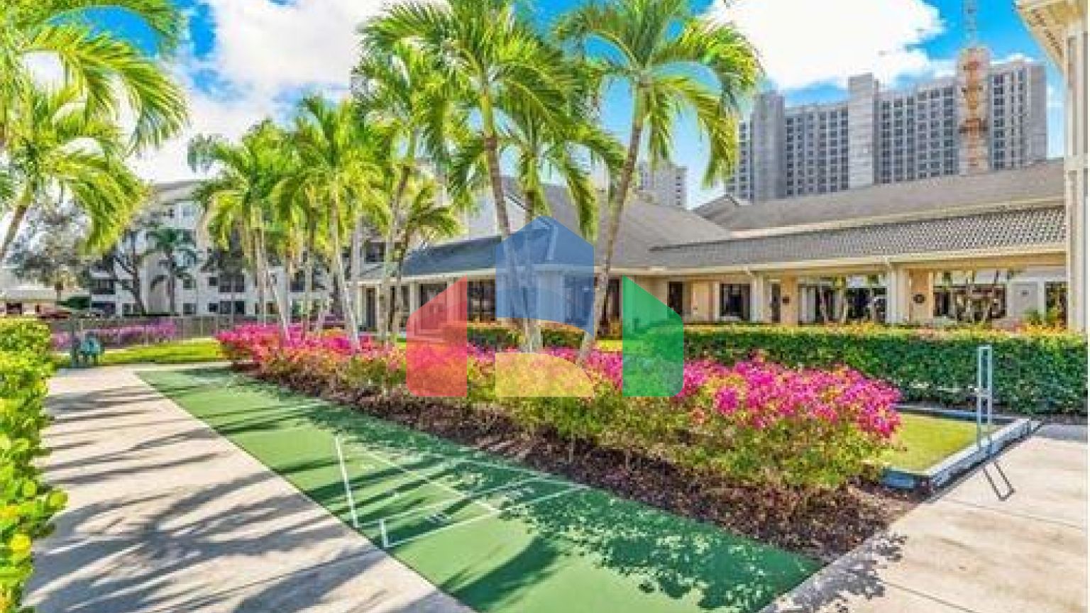 Residential - Condo/Apartment - Naples, Florida, United States - United States