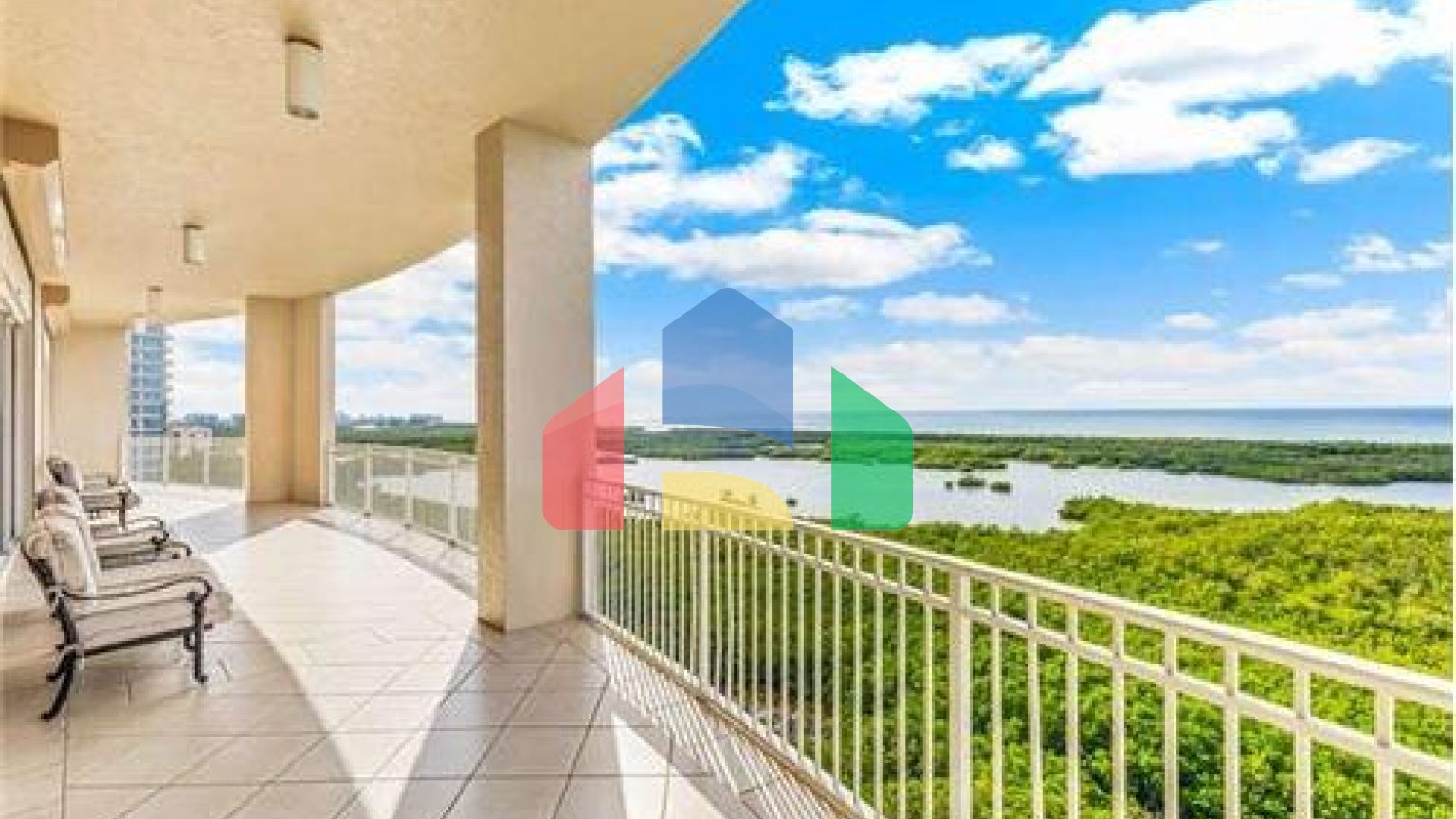 Residential - Condo/Apartment - Naples, Florida, United States - United States