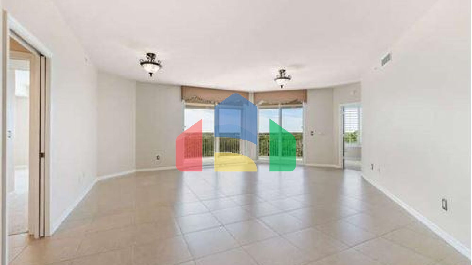 Residential - Condo/Apartment - Naples, Florida, United States - United States