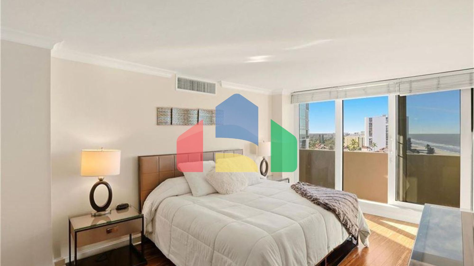 Residential - Condo/Apartment - Naples, Florida, United States - United States