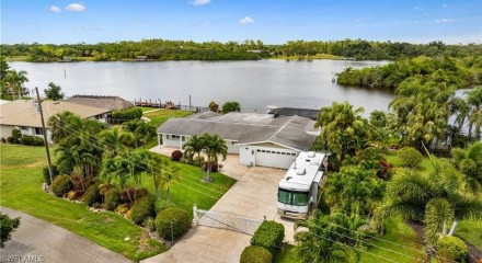 Residential - Single Family Home - Fort Myers, Florida, United States - United States