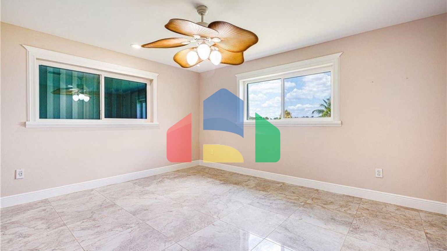 Residential - Single Family Home - Fort Myers, Florida, United States - United States