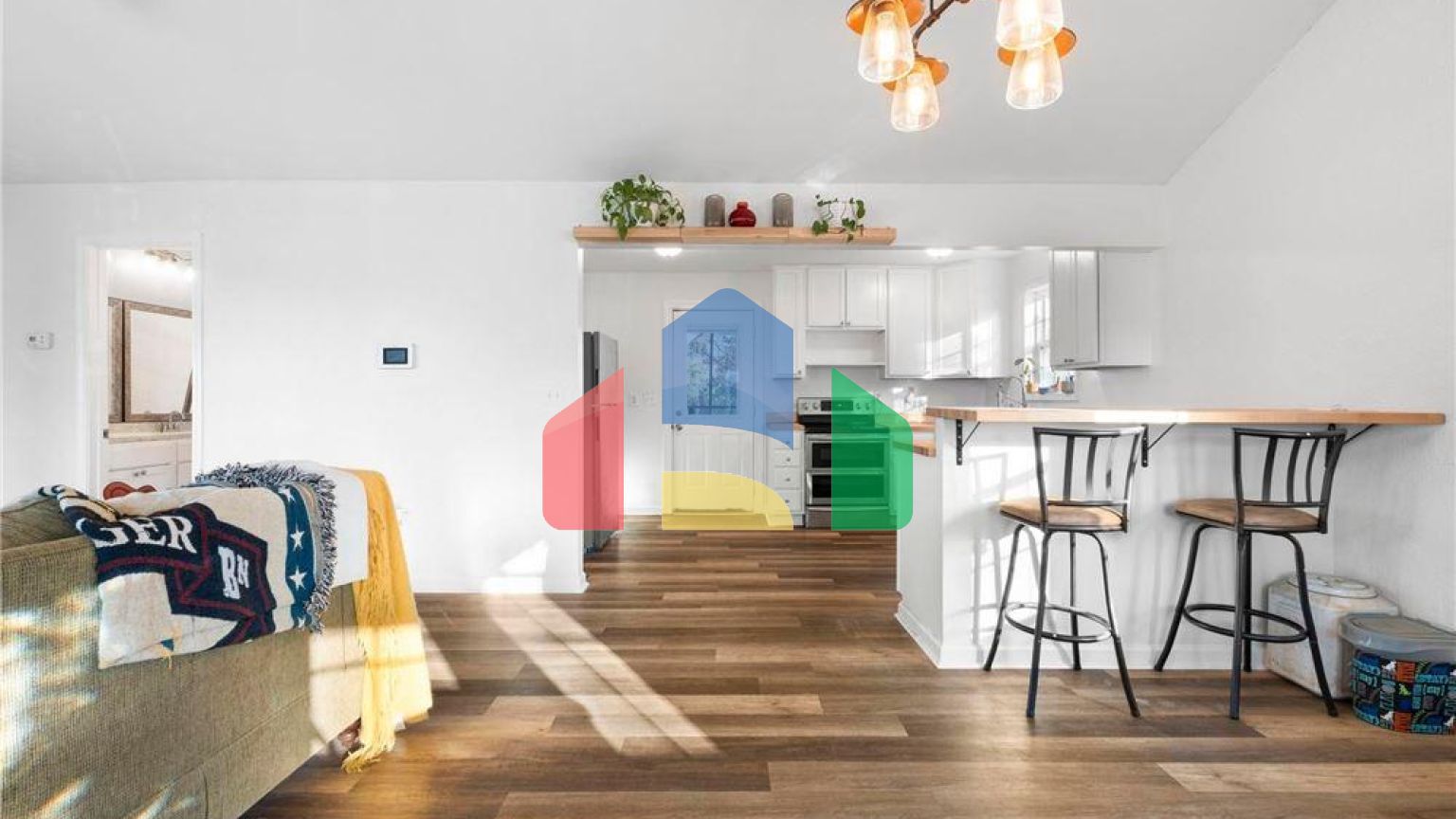 Residential - Single Family Home - Greenville, South Carolina, United States - United States