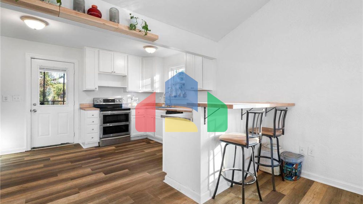 Residential - Single Family Home - Greenville, South Carolina, United States - United States