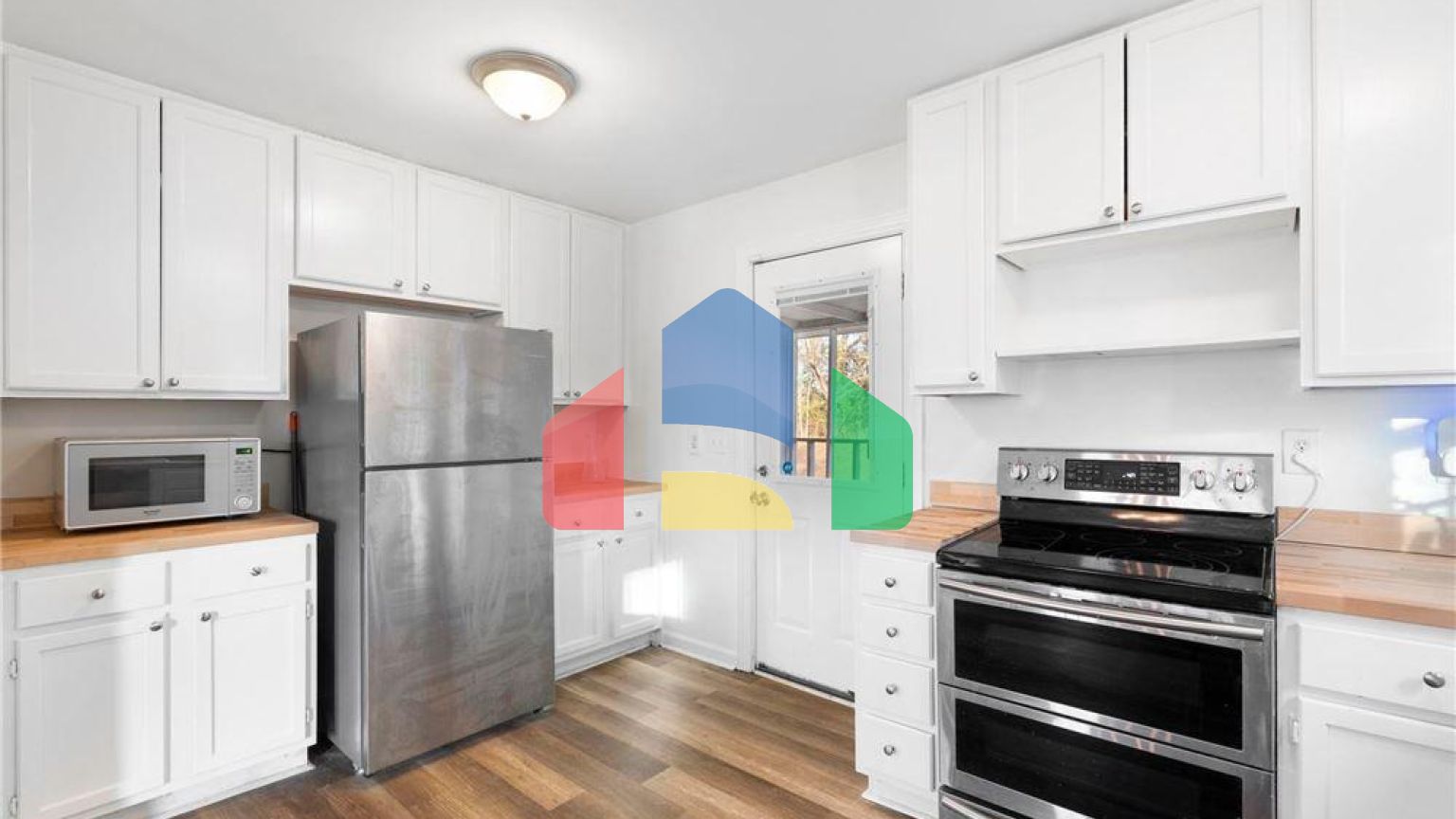 Residential - Single Family Home - Greenville, South Carolina, United States - United States