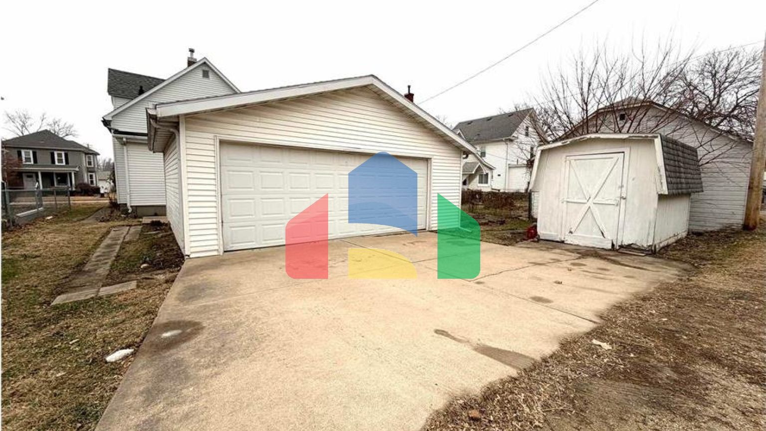 Residential - Single Family Home - Burlington, Iowa, United States - United States