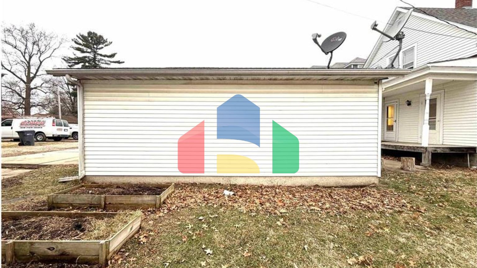 Residential - Single Family Home - Burlington, Iowa, United States - United States