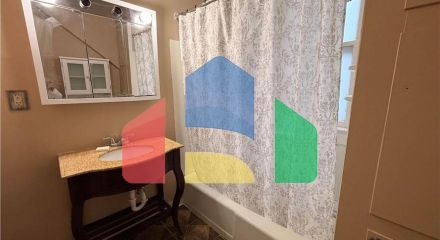 Residential - Single Family Home - Burlington, Iowa, United States - United States