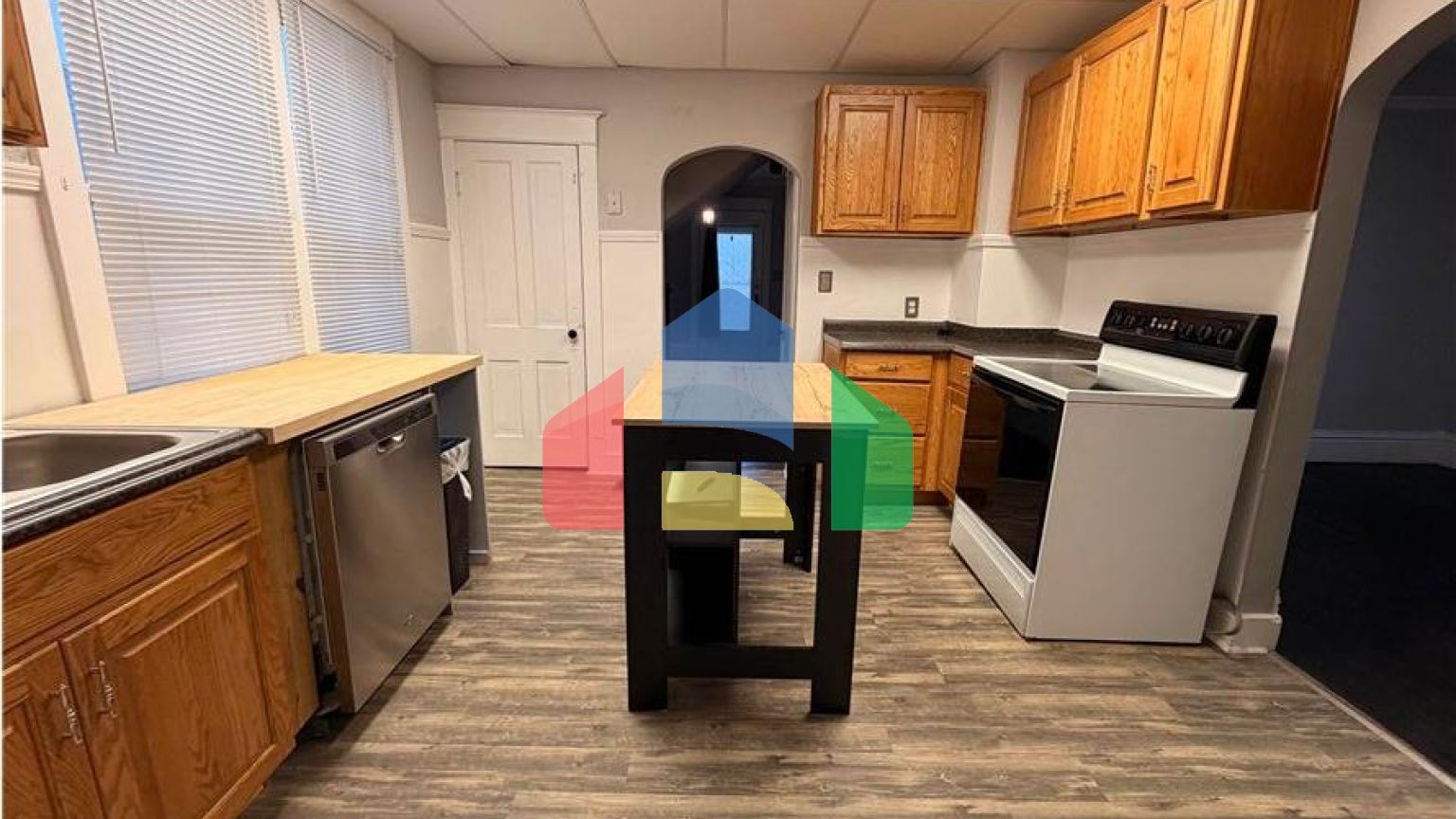 Residential - Single Family Home - Burlington, Iowa, United States - United States