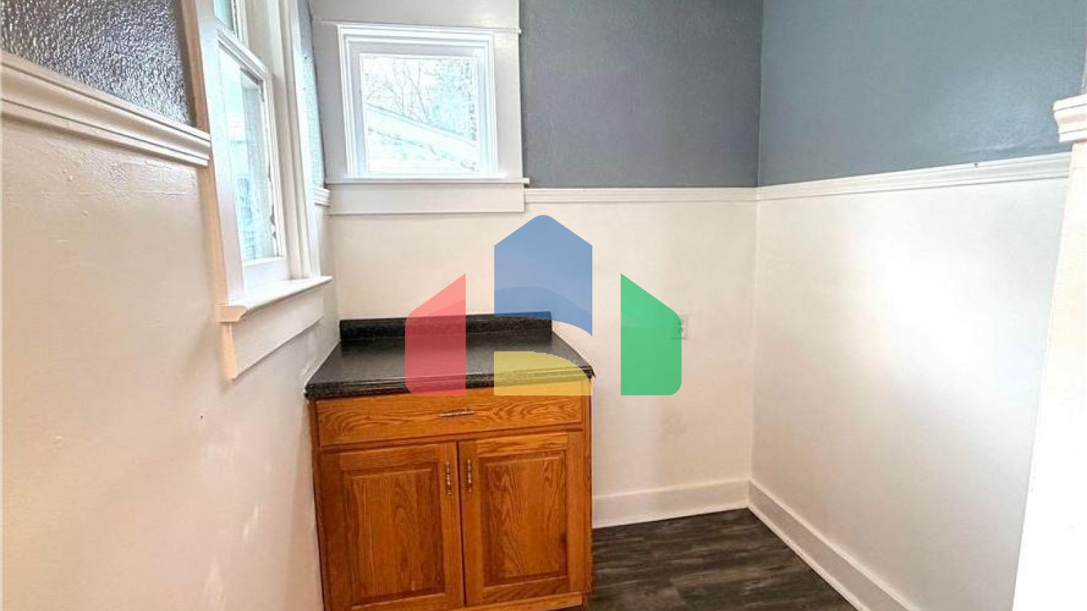 Residential - Single Family Home - Burlington, Iowa, United States - United States