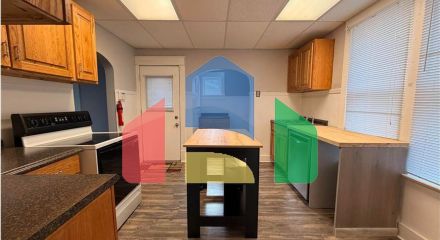 Residential - Single Family Home - Burlington, Iowa, United States - United States