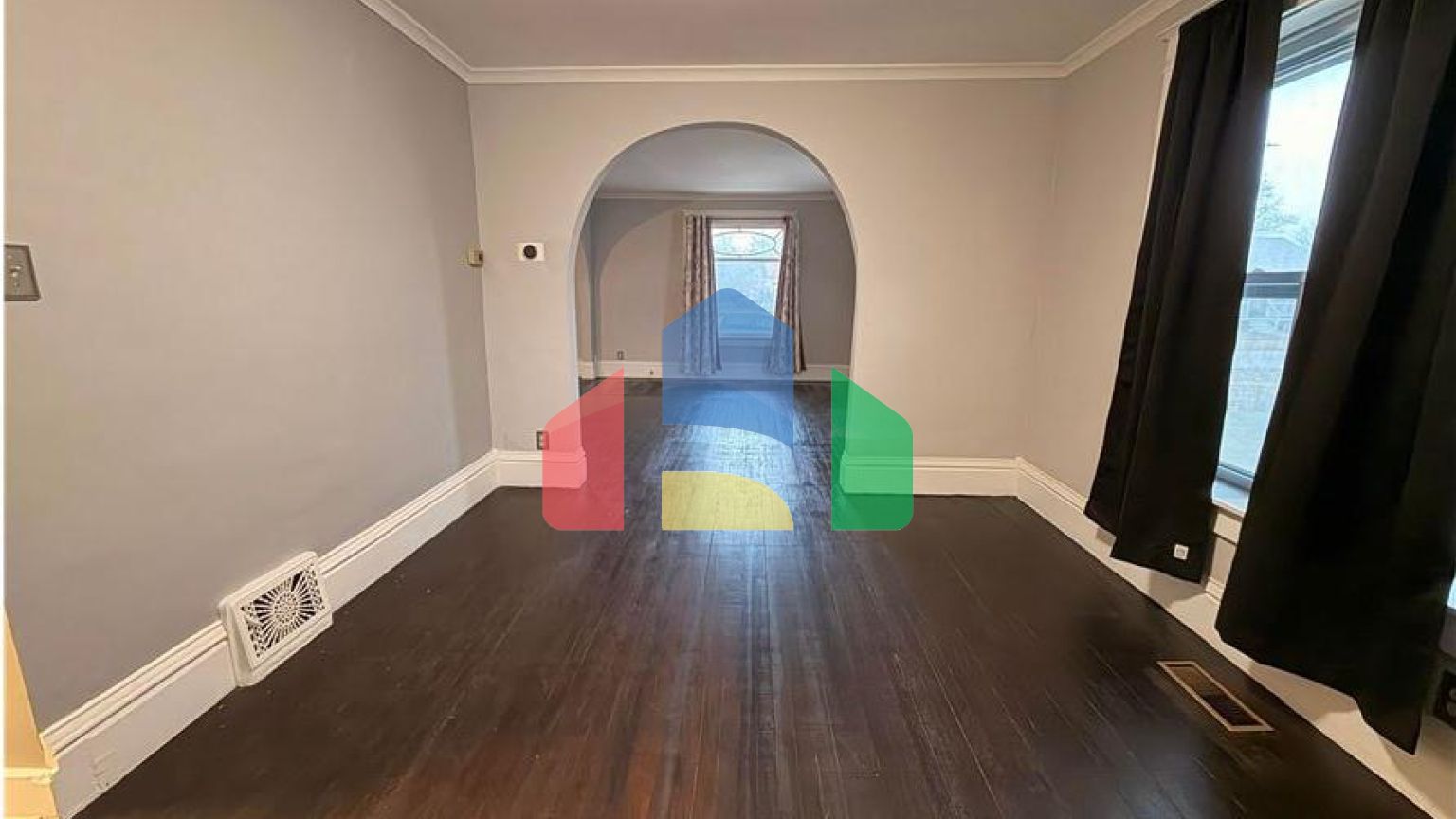 Residential - Single Family Home - Burlington, Iowa, United States - United States