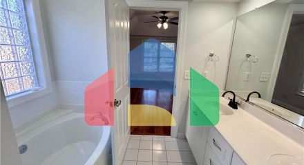 Residential - Single Family Home - Burlington, North Carolina, United States - United States