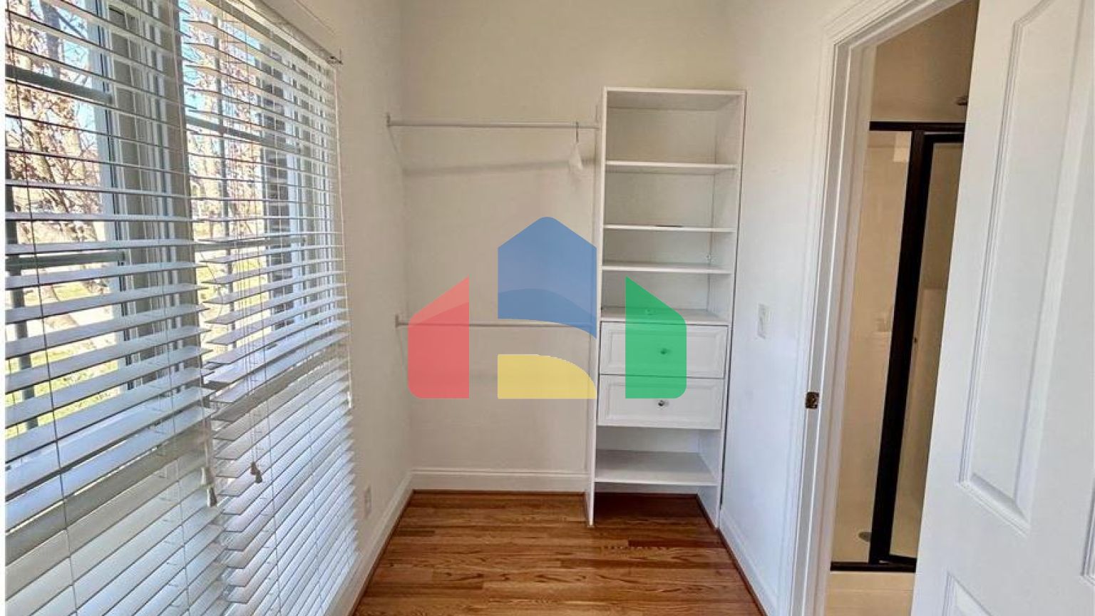 Residential - Single Family Home - Burlington, North Carolina, United States - United States