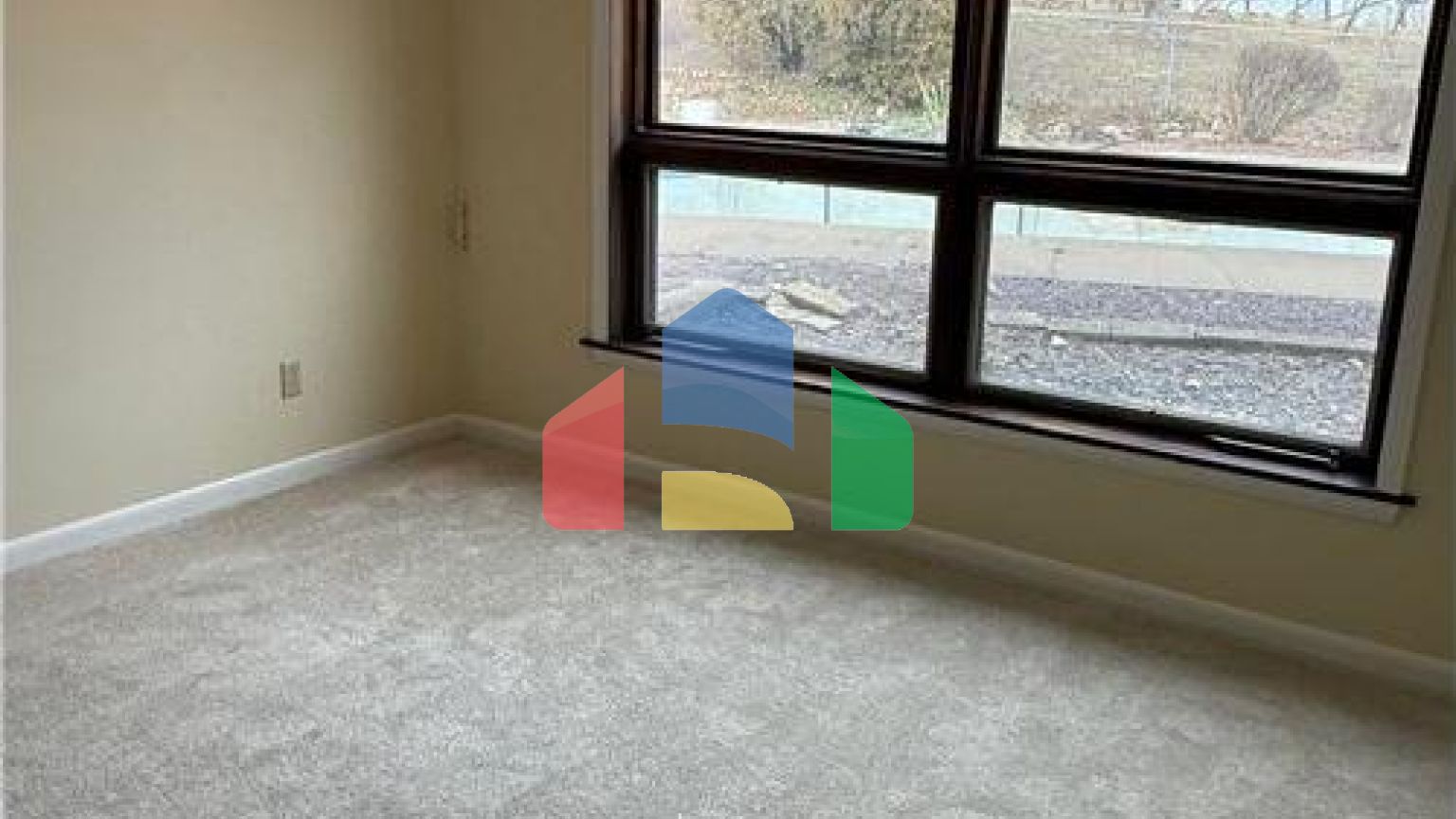 Residential - Single Family Home - Burlington, Iowa, United States - United States