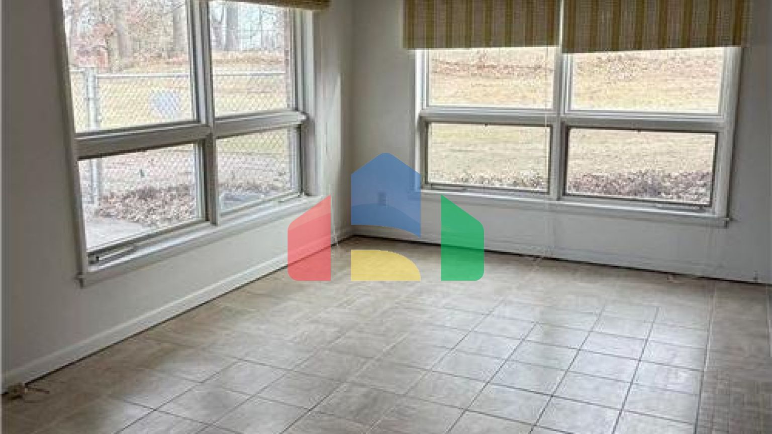 Residential - Single Family Home - Burlington, Iowa, United States - United States