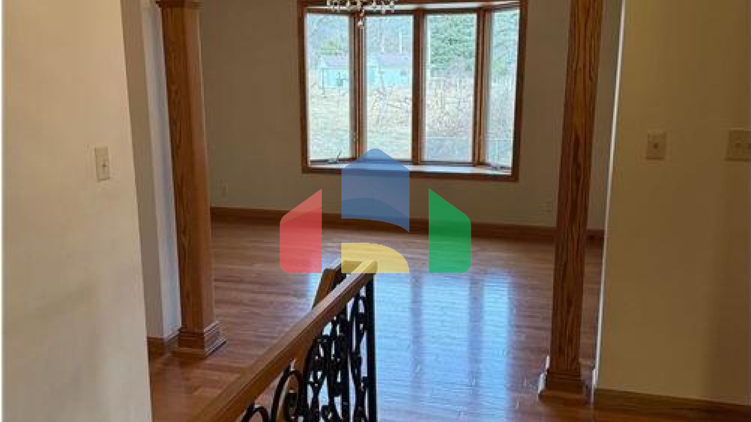 Residential - Single Family Home - Burlington, Iowa, United States - United States