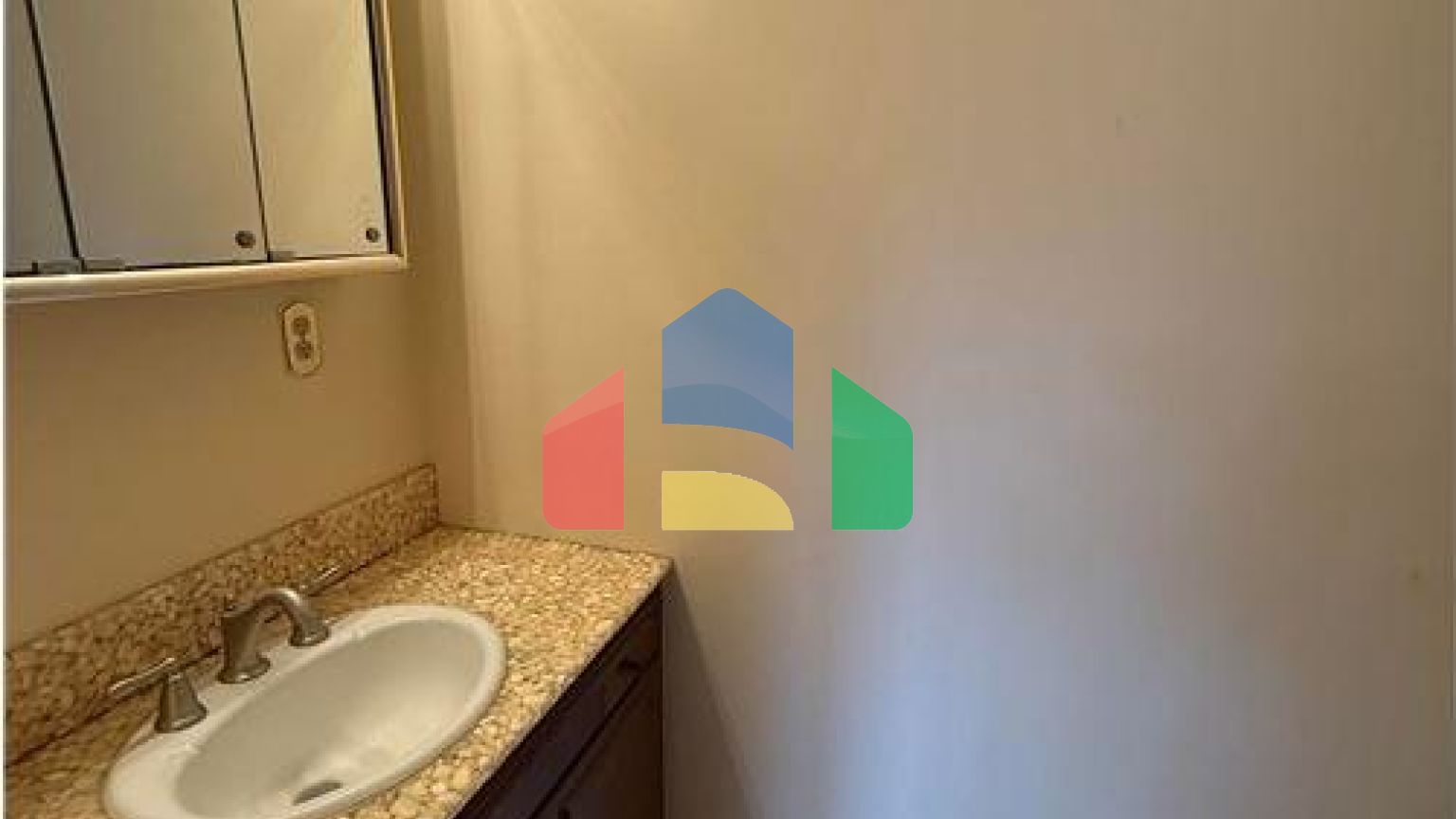 Residential - Single Family Home - Burlington, Iowa, United States - United States