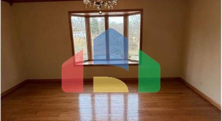 Residential - Single Family Home - Burlington, Iowa, United States - United States