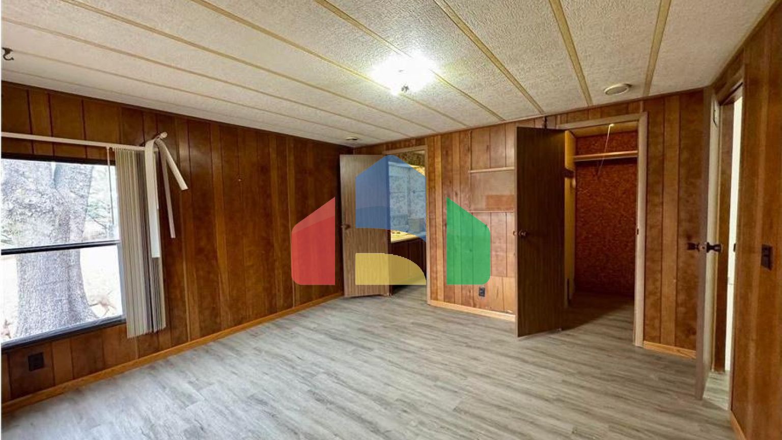 Residential - Mobile Home - Burlington, Iowa, United States - United States