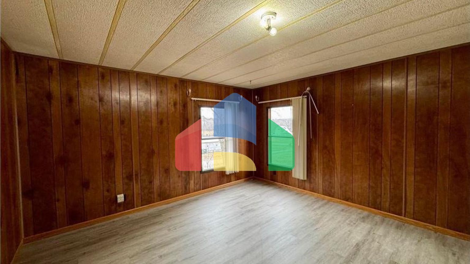 Residential - Mobile Home - Burlington, Iowa, United States - United States