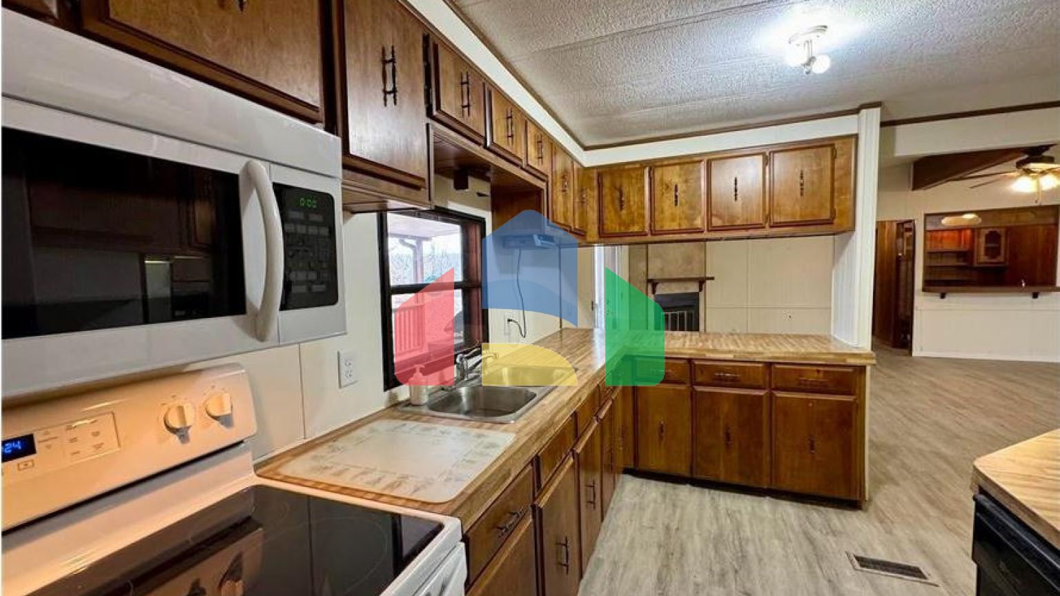 Residential - Mobile Home - Burlington, Iowa, United States - United States