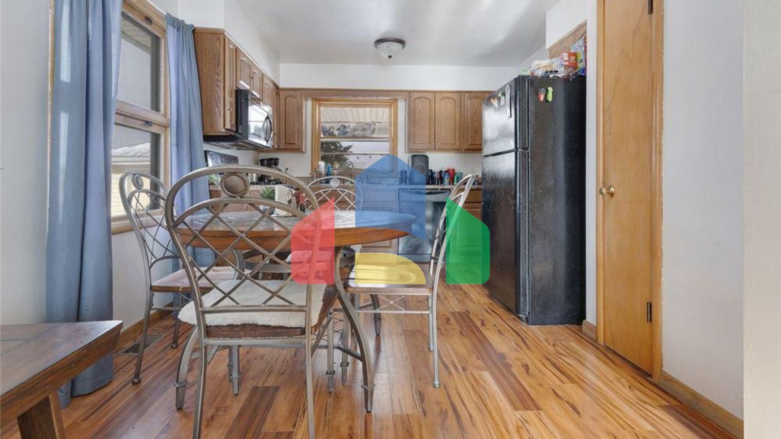 Residential - Single Family Home - Burlington, Illinois, United States - United States