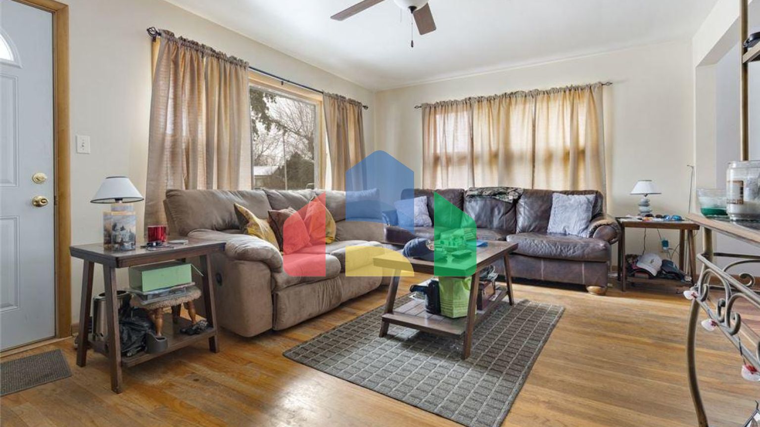 Residential - Single Family Home - Burlington, Illinois, United States - United States