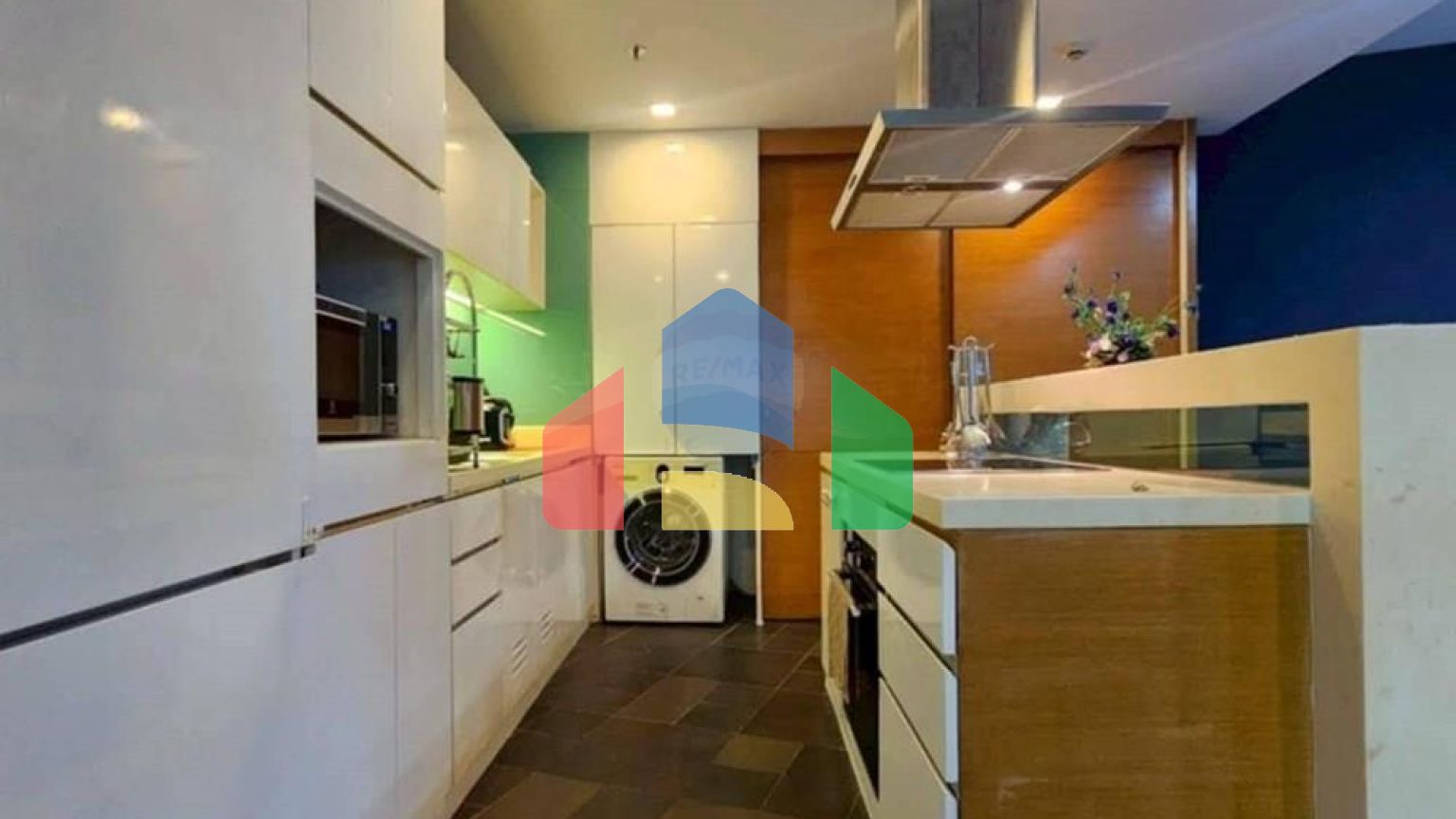 Residential - Luxury Condo - Pattaya City, Chonburi-Pattaya - TH