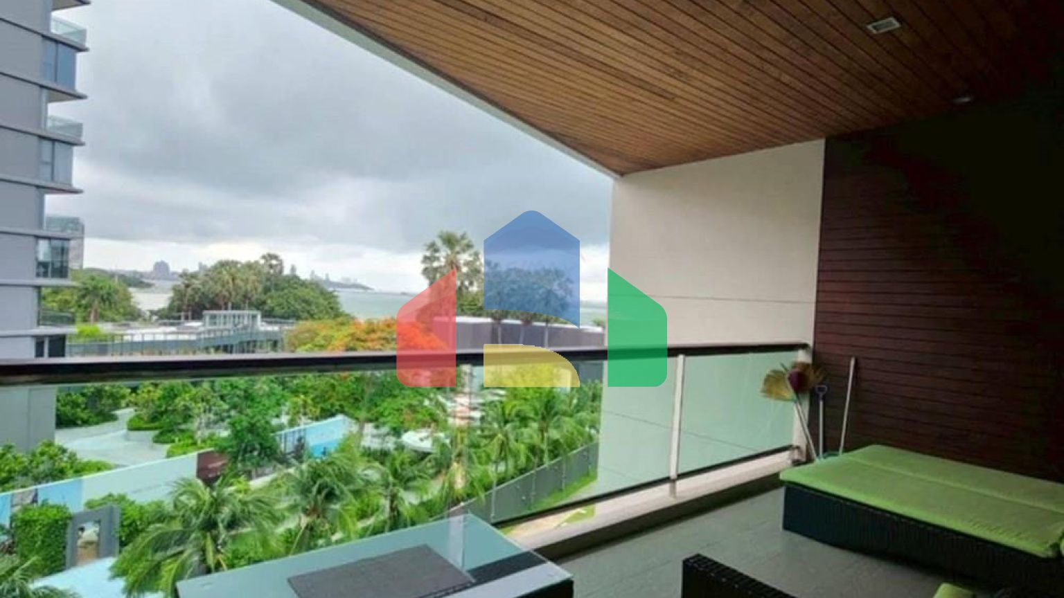 Residential - Luxury Condo - Pattaya City, Chonburi-Pattaya - TH