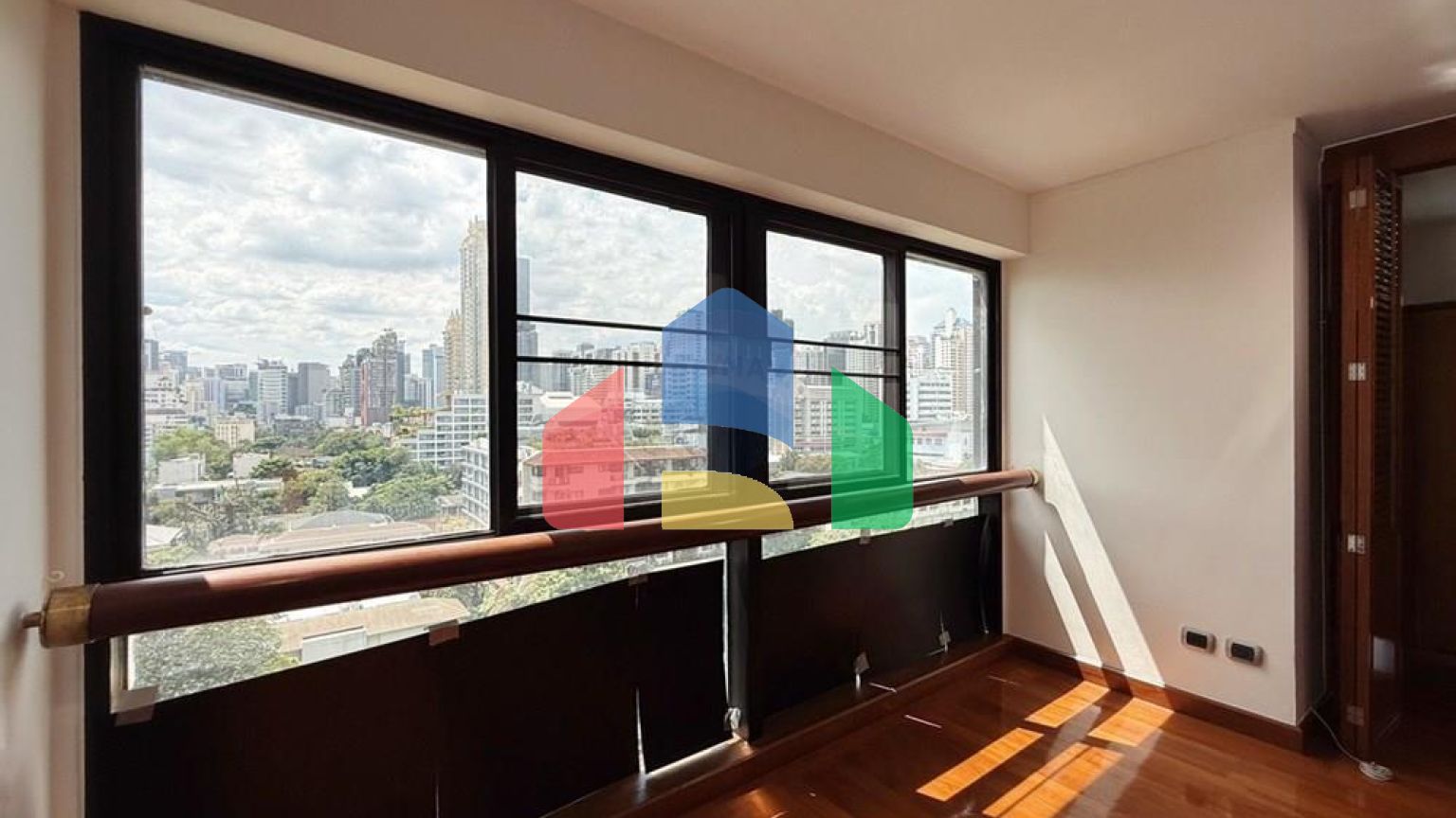 Residential - Condo/Apartment - Watthana, Bangkok - TH