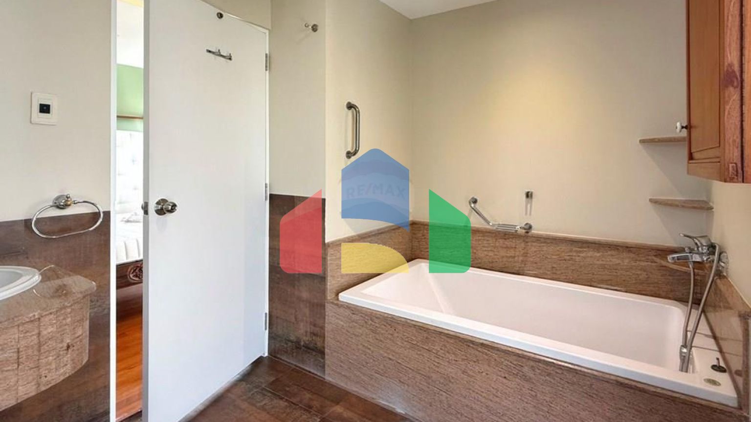 Residential - Condo/Apartment - Watthana, Bangkok - TH