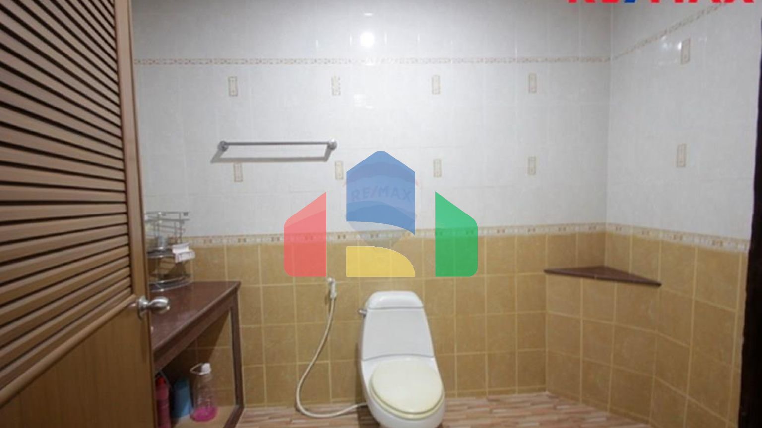 Residential - Townhouse - Bangkok Yai, Bangkok - TH