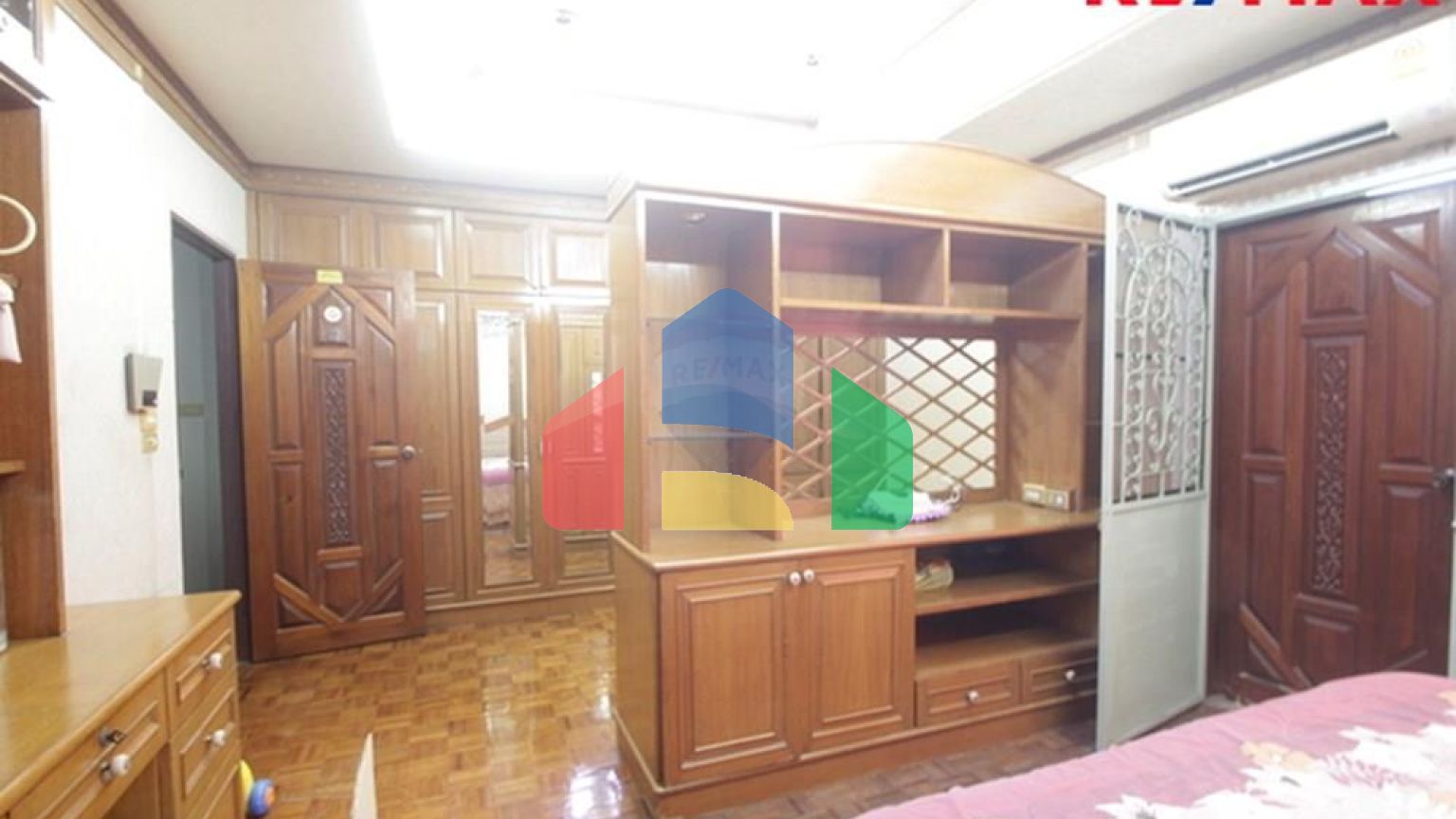 Residential - Townhouse - Bangkok Yai, Bangkok - TH