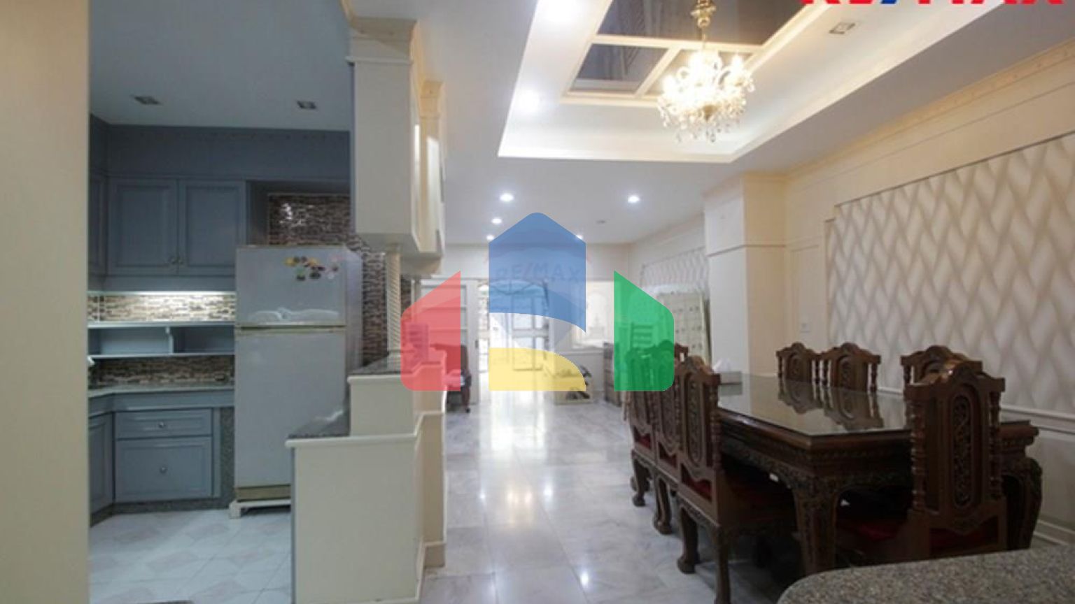 Residential - Townhouse - Bangkok Yai, Bangkok - TH