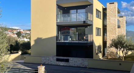 Residential - Condo/Apartment - Jasenice, Croatia - HR