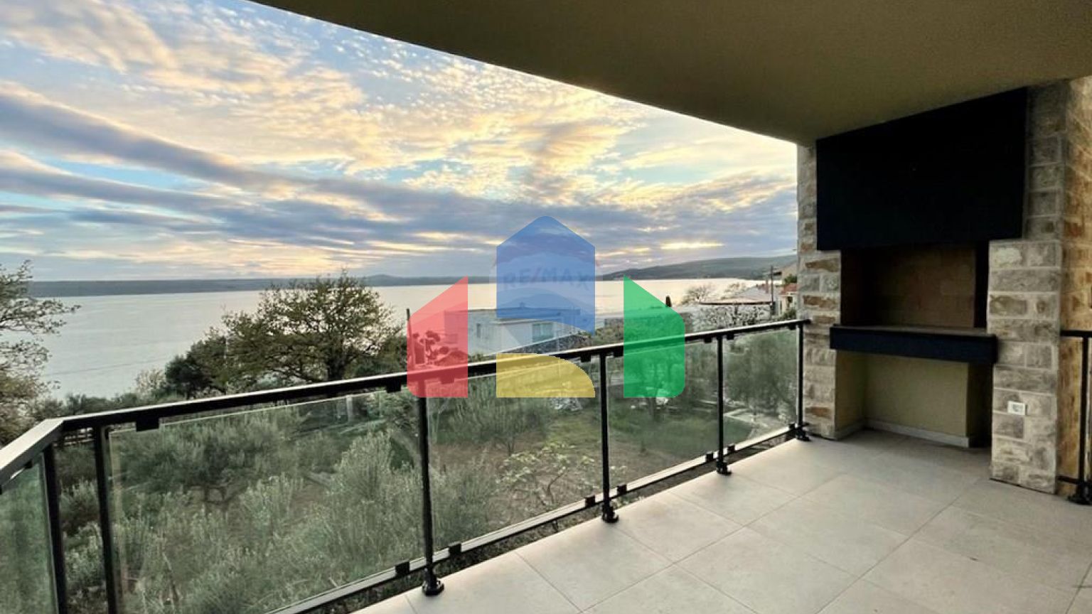 Residential - Condo/Apartment - Jasenice, Croatia - HR