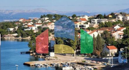 Residential - Condo/Apartment - Šolta, Croatia - HR