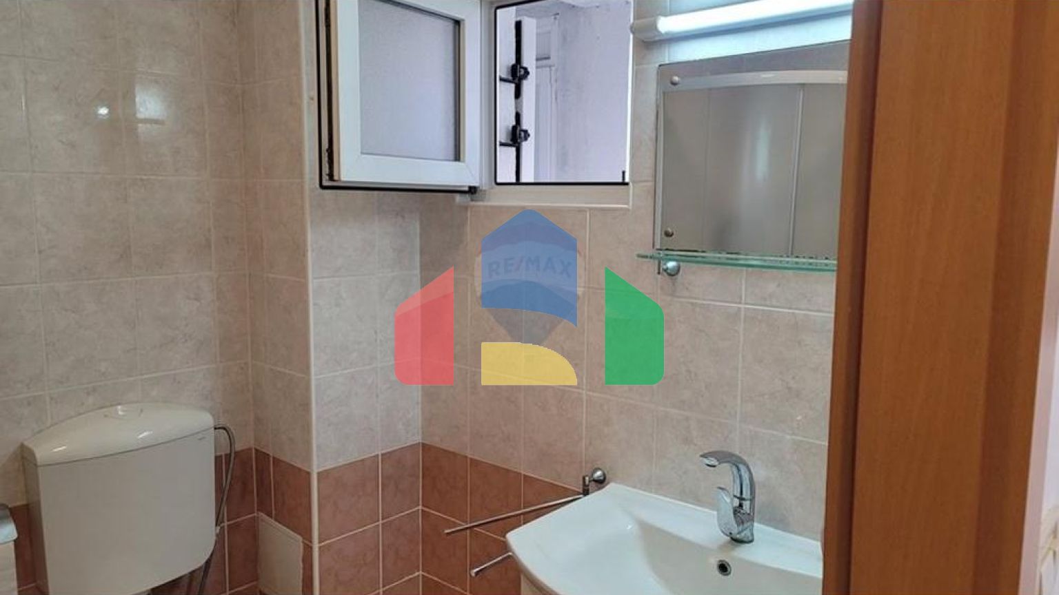 Residential - Condo/Apartment - Šolta, Croatia - HR