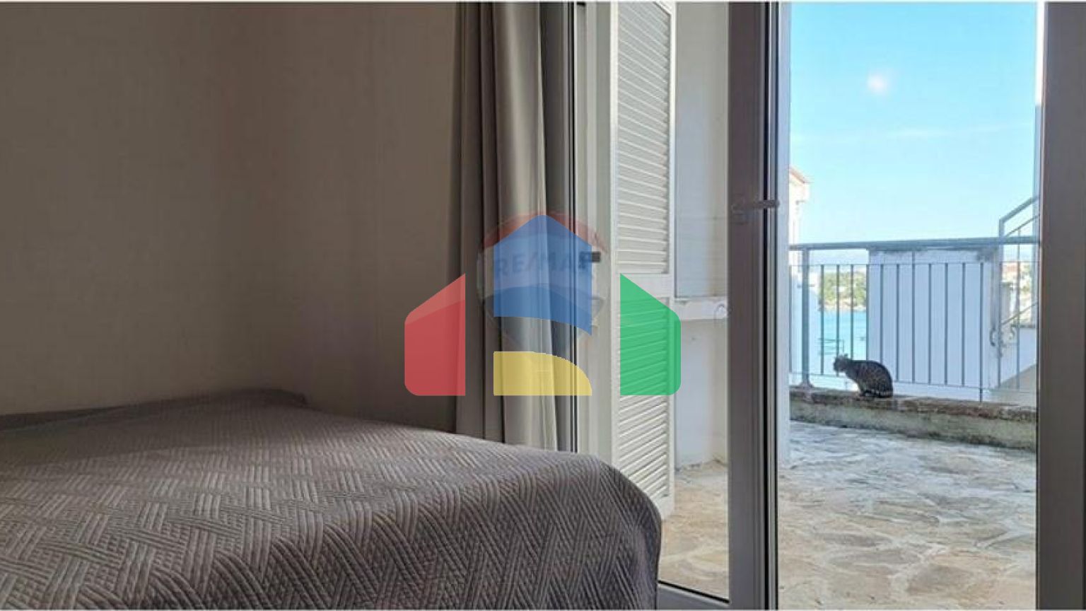 Residential - Condo/Apartment - Šolta, Croatia - HR