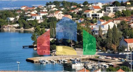 Residential - Condo/Apartment - Šolta, Croatia - HR