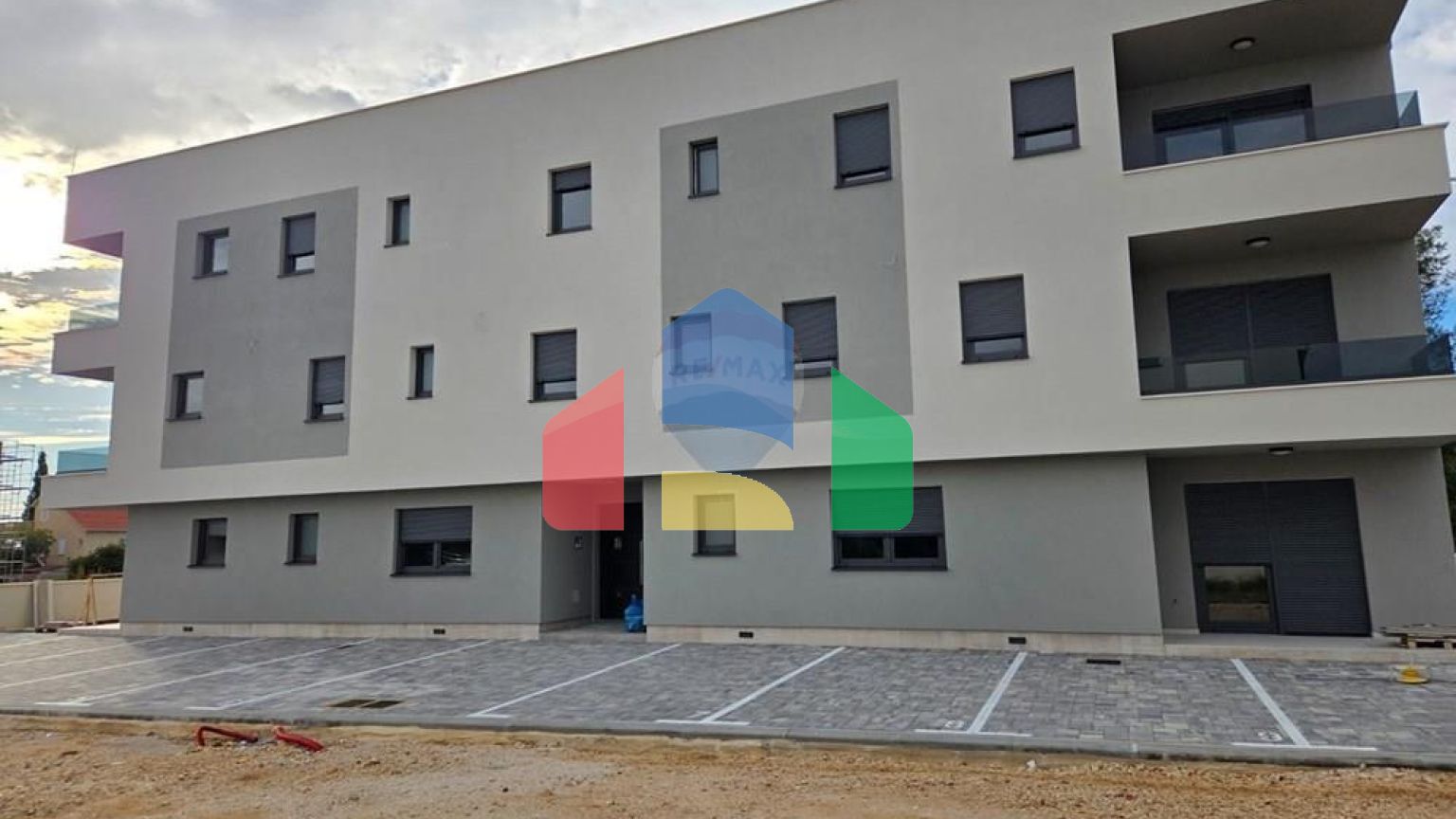 Residential - Condo/Apartment - Privlaka, Croatia - HR