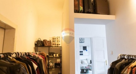 Residential - Condo/Apartment - Donji Grad, Croatia - HR