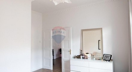 Residential - Condo/Apartment - Donji Grad, Croatia - HR