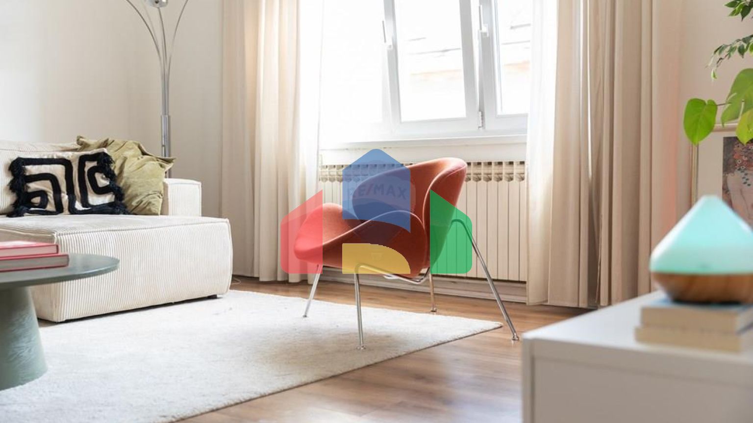 Residential - Condo/Apartment - Donji Grad, Croatia - HR