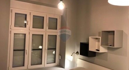 Commercial - Sale of Business - Donji Grad, Croatia - HR
